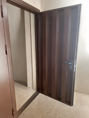 Конструкция с двумя створками